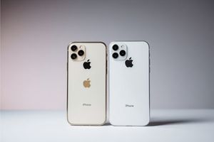 iPhone 16 vs iPhone 15: сравнение характеристик и цены в Украине