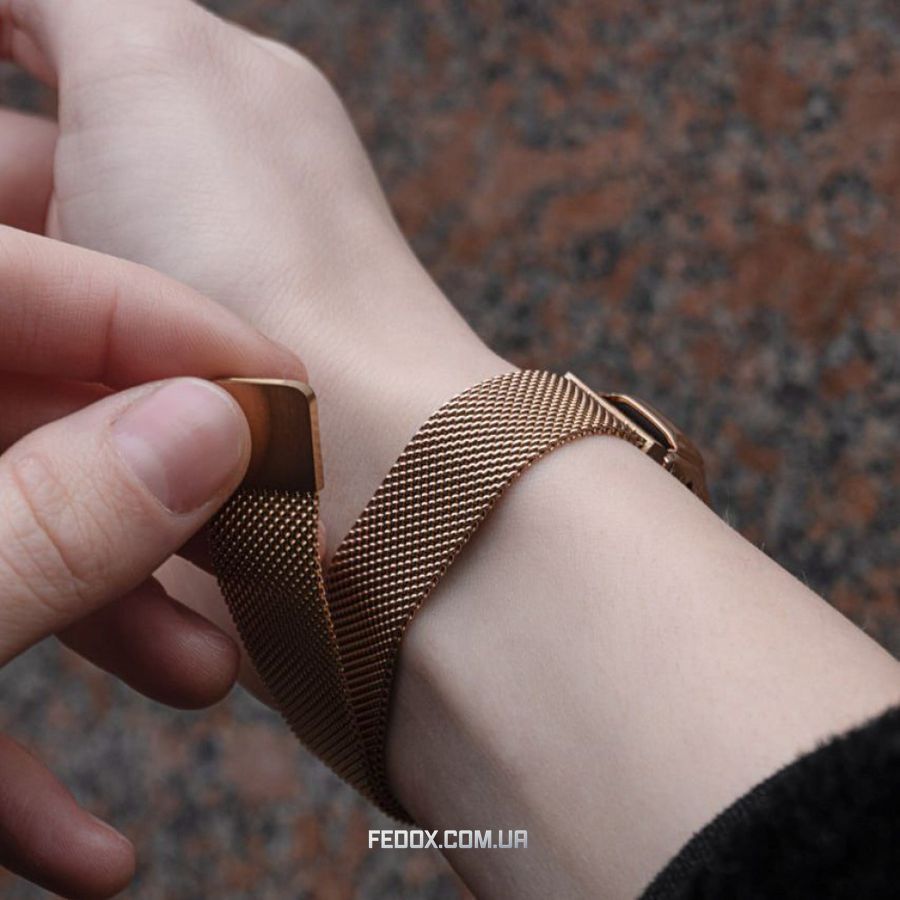 Ремешок Milanese Loop Mi Band 5/6 серебристый