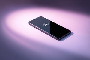 Motorola Moto Edge 50 Pro: флагманский смартфон по