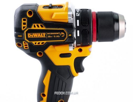 Акумуляторний безщітковий дриль-шуруповерт DeWalt DCD800NT (36V, 6AH) Деволт із набором інструментів
