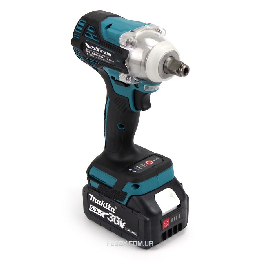 Гайковерт Makita (DTW301) Акумуляторний (36V / 5Ah) импакт-гайковерт/ ударний ключ Макіта (+Набір інструментів / +2 АКБ)