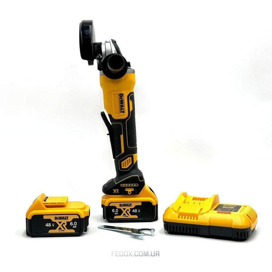 Болгарка DeWalt (DCG413) Потужна акумуляторна (48V / 6AH) Кутова шліфмашина - турбінка Деволт 125 мм.