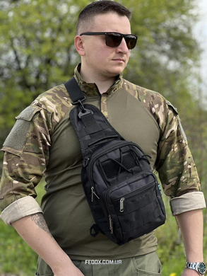 Сумка через плече &mdash; Чорна з MOLLE-системою
