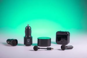 Автомобільні зарядні пристрої з FM трансмітером: вибір і